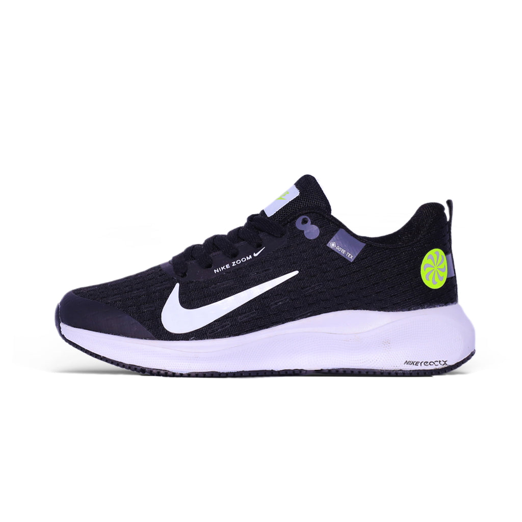 Sporty Mesh Running Shoe – Black & White
