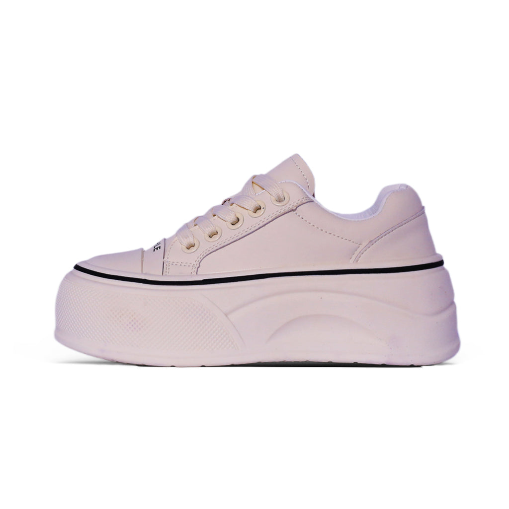 Canhel Platform Sneaker – Off-White with Black Trim