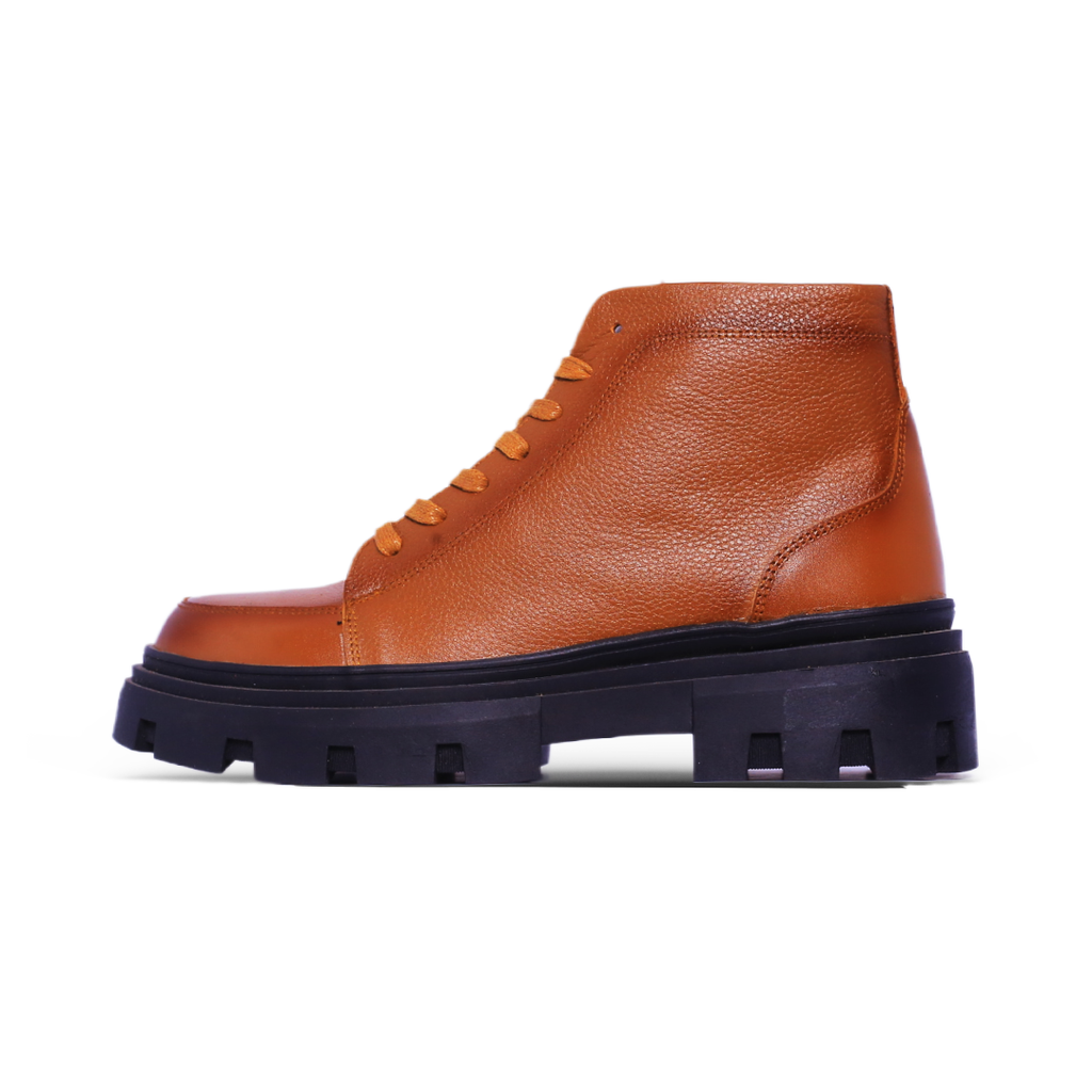Chunky City Boot – Tan Leather & Black Lug Sole