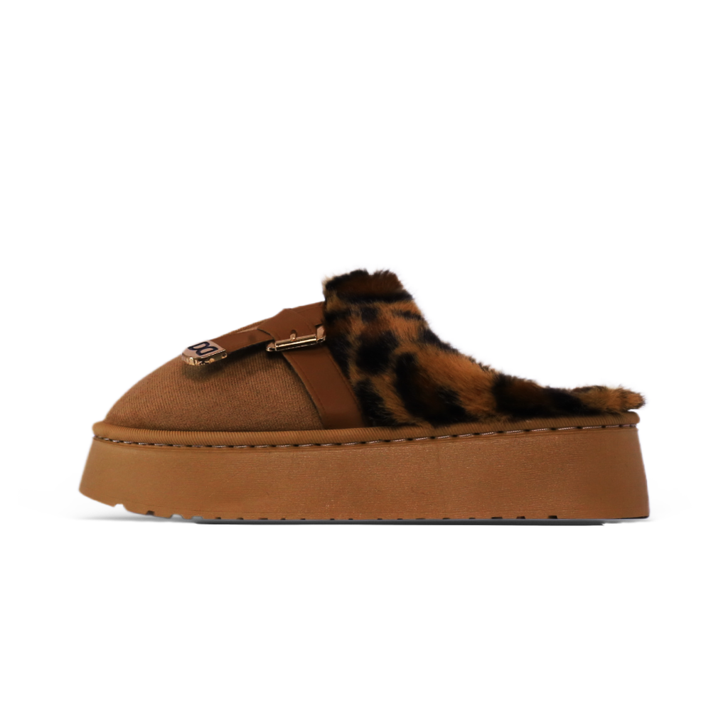 Aurora Comfort Clog - Sand