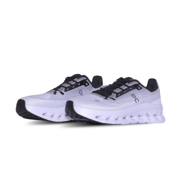 On Cloudnova Flow – Cushioned Running Shoes – Grey & White