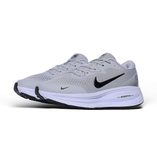 Nike Air Zoom Vomero 16 Light Grey – Lightweight Running Shoes with ZoomX Cushioning